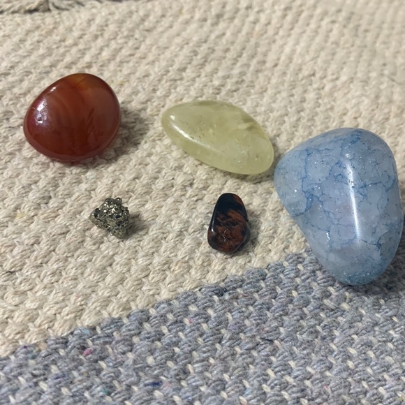 5 crystal bundle - Picture 1 of 1